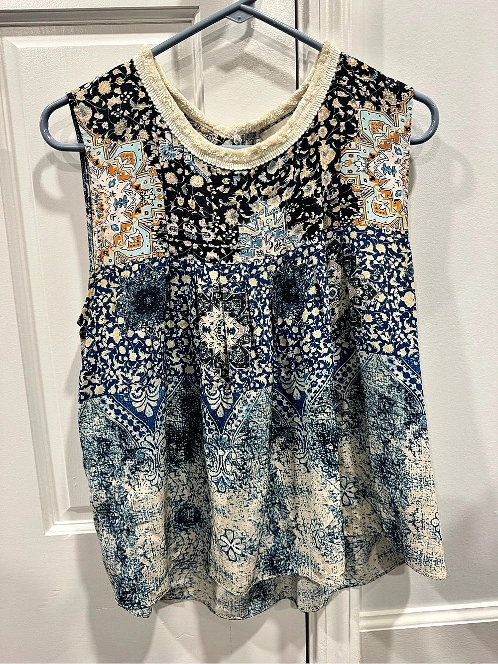 Sea NYC Floral Tunic Blue & Black Size Small Like New